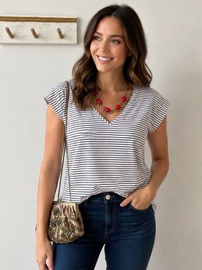 Express Portofino V-neck blouse